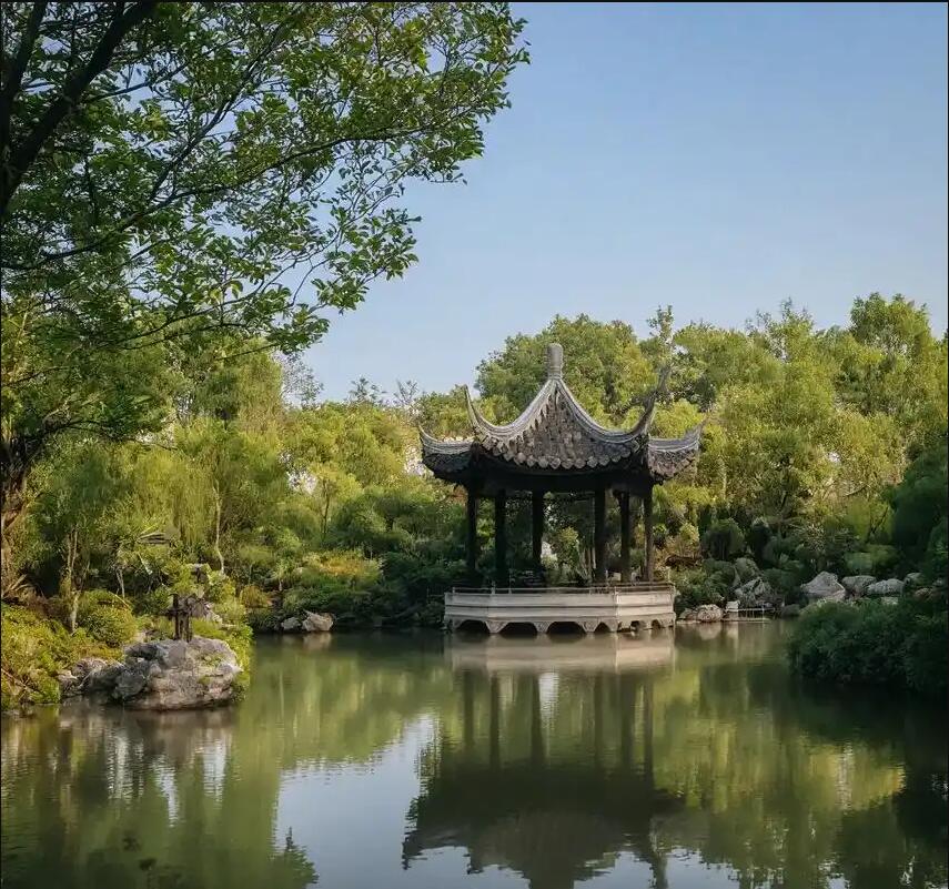 大通区倾城餐饮有限公司